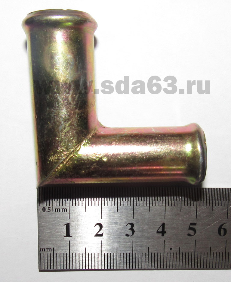 Угольник шлангов отопителя  16*18 мет.