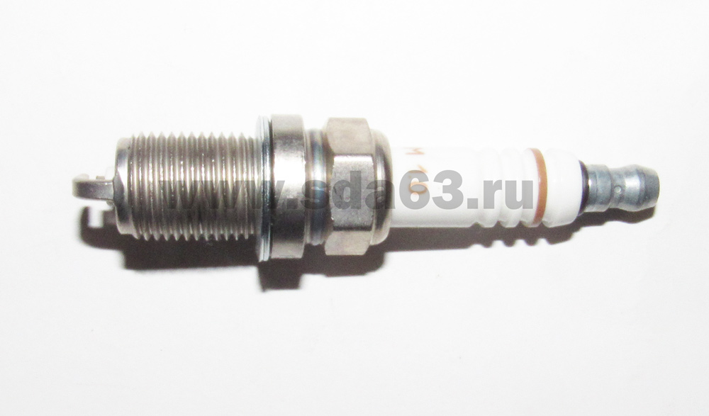 Свеча зажигания ВАЗ 2110-12 инж. 16 кл. (1 шт.) 370-31-050 MEGAPOWER
